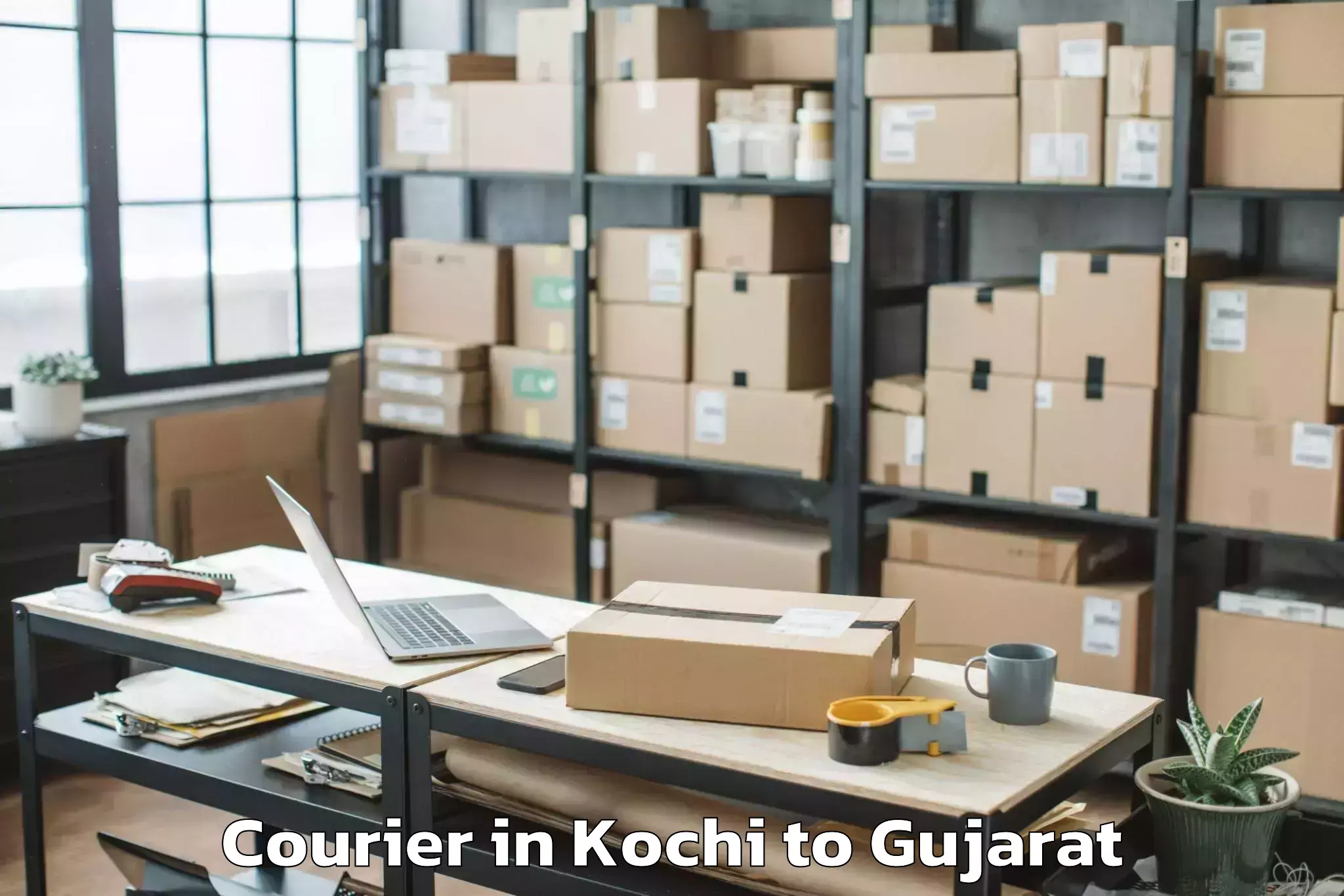 Get Kochi to Devgadh Bariya Courier